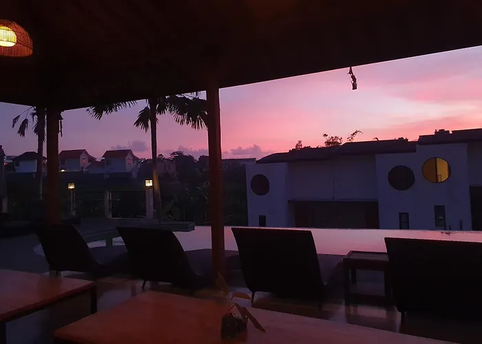 La Pan Nam Exotic And Bed & Breakfast