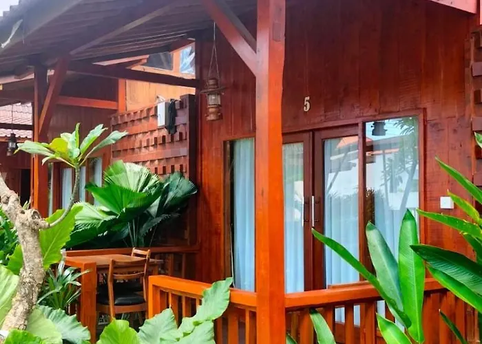 La Pan Nam Exotic And Bed & Breakfast 4*