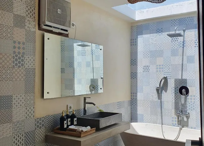 La Pan Nam Exotic And 4* Canggu