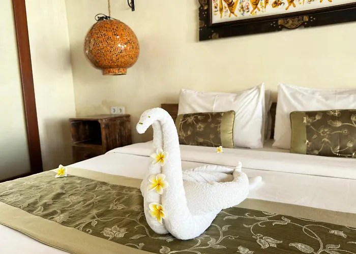 La Pan Nam Exotic And Bed & Breakfast