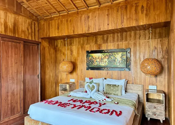 La Pan Nam Exotic And Bed & Breakfast