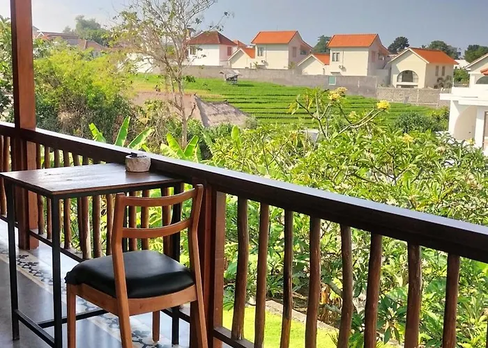 La Pan Nam Exotic And Bed & Breakfast
