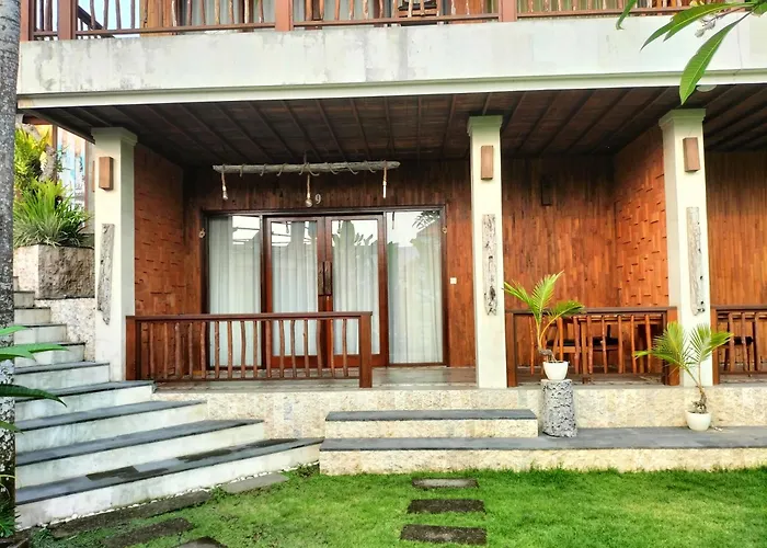 La Pan Nam Exotic And Bed & Breakfast Canggu