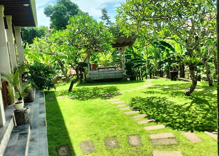 La Pan Nam Exotic And Bed & Breakfast Canggu