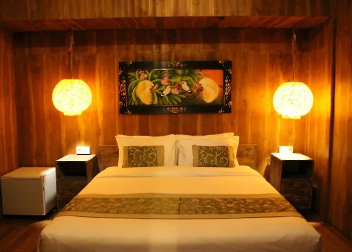 La Pan Nam Exotic And 4*